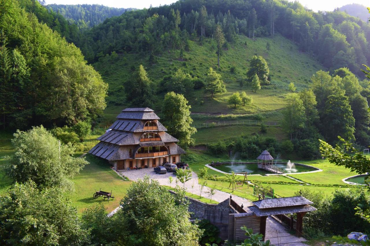 Hotel Oka I Po Berane Exterior foto